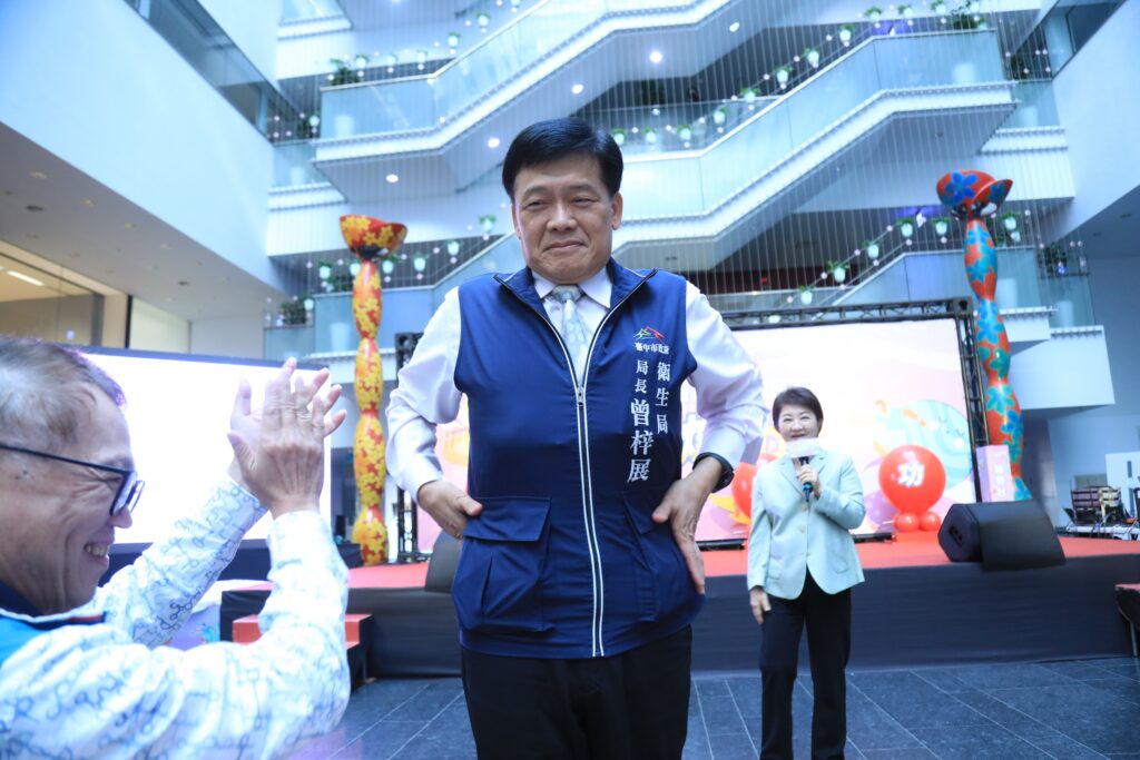 台中星燃計畫成果亮眼 累減4.5萬公斤創紀錄 35 %E8%A1%9B%E7%94%9F%E5%B1%80%E9%95%B7%E6%9B%BE%E6%A2%93%E5%B1%95%E6%88%90%E5%8A%9F%E6%B8%9B%E9%87%8D8%E5%85%AC%E6%96%A4