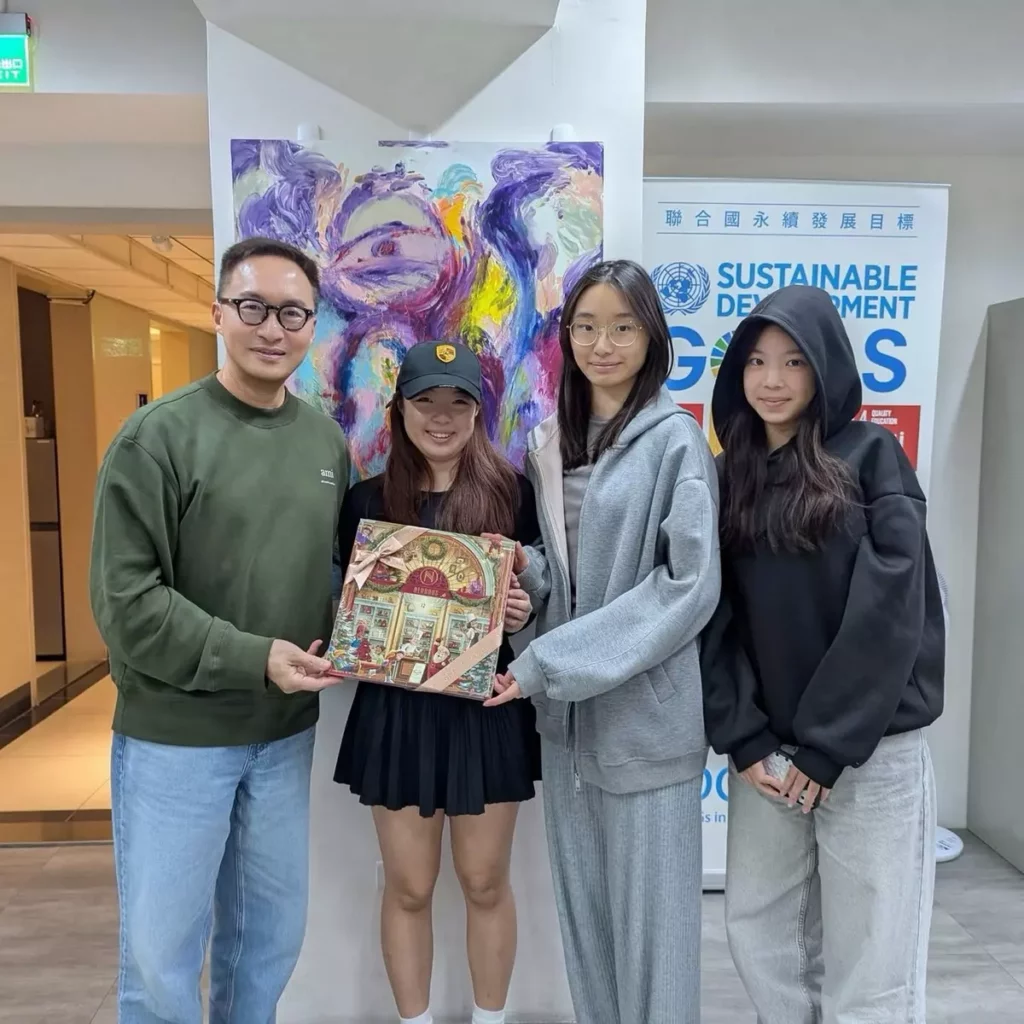 國際實驗教育與萬向文教協會𢹂手,強化學生保護,全面提升校園安全。