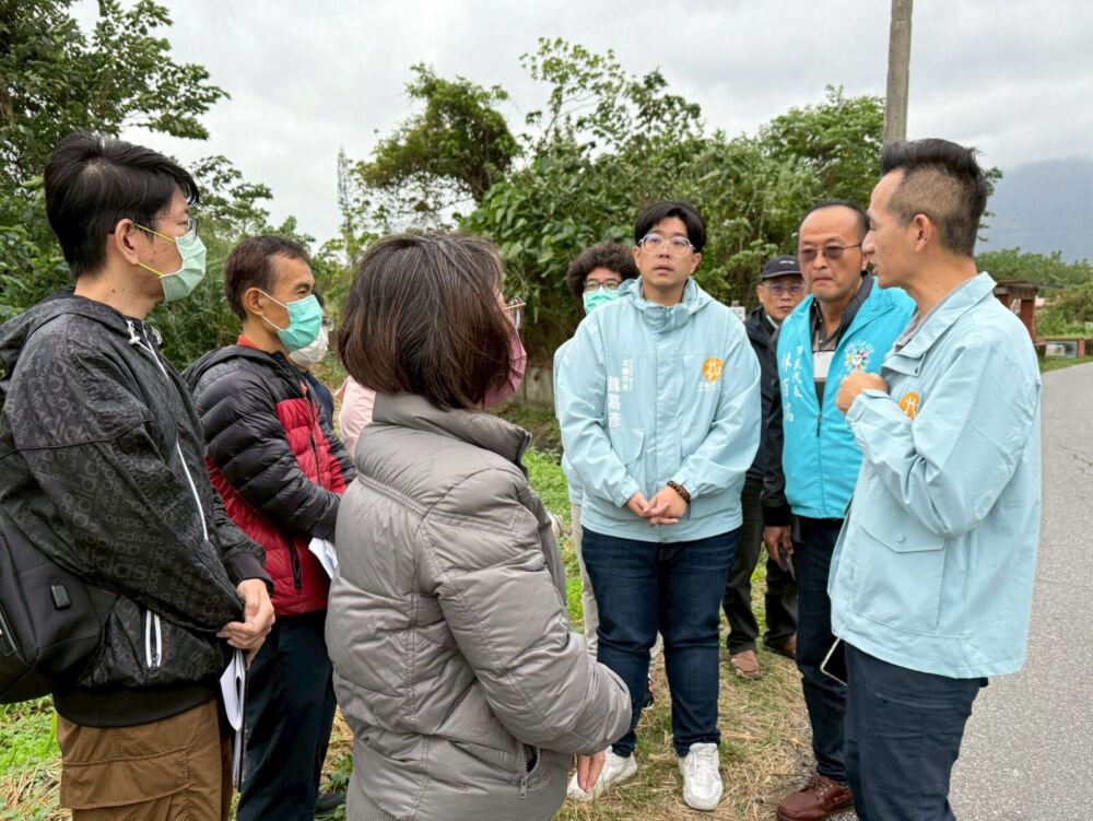 花蓮市建華路狹窄阻視線 魏嘉彥與台鐵將「截彎取直」拓寬改善 216 花蓮市建華路狹窄阻視線 魏嘉彥與台鐵將「截彎取直」拓寬改善 215