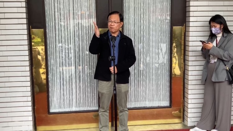張啓楷點名民進黨提名參選嘉義市、台中市長選舉的立委王美惠、何欣純等人，呼籲「請回頭是岸」。(圖／張啓楷國會辦公室)