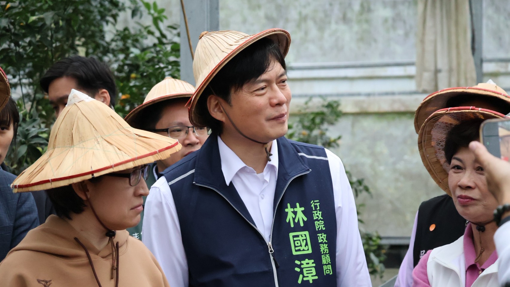 陪同蕭美琴參訪礁溪金柑農園  林國漳提出推動農業保險制度等三大主張