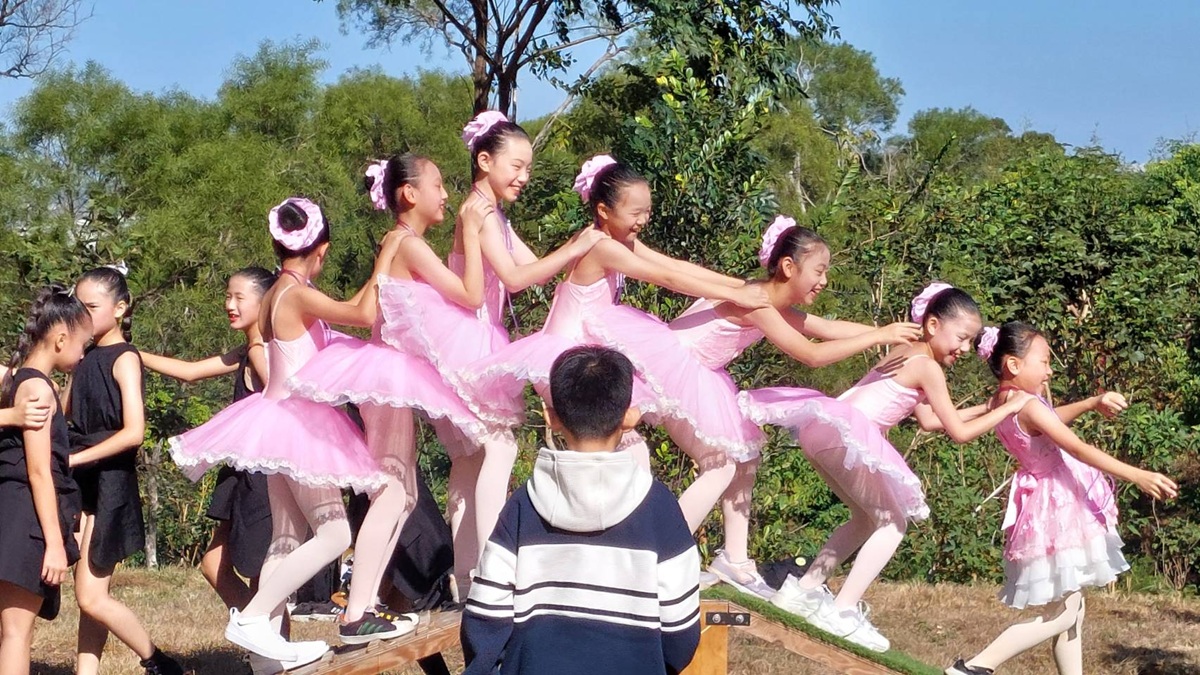 韓攝女生~四季樂遊誌: 首爾在地人的櫻花路－安養川, image size:1200x675