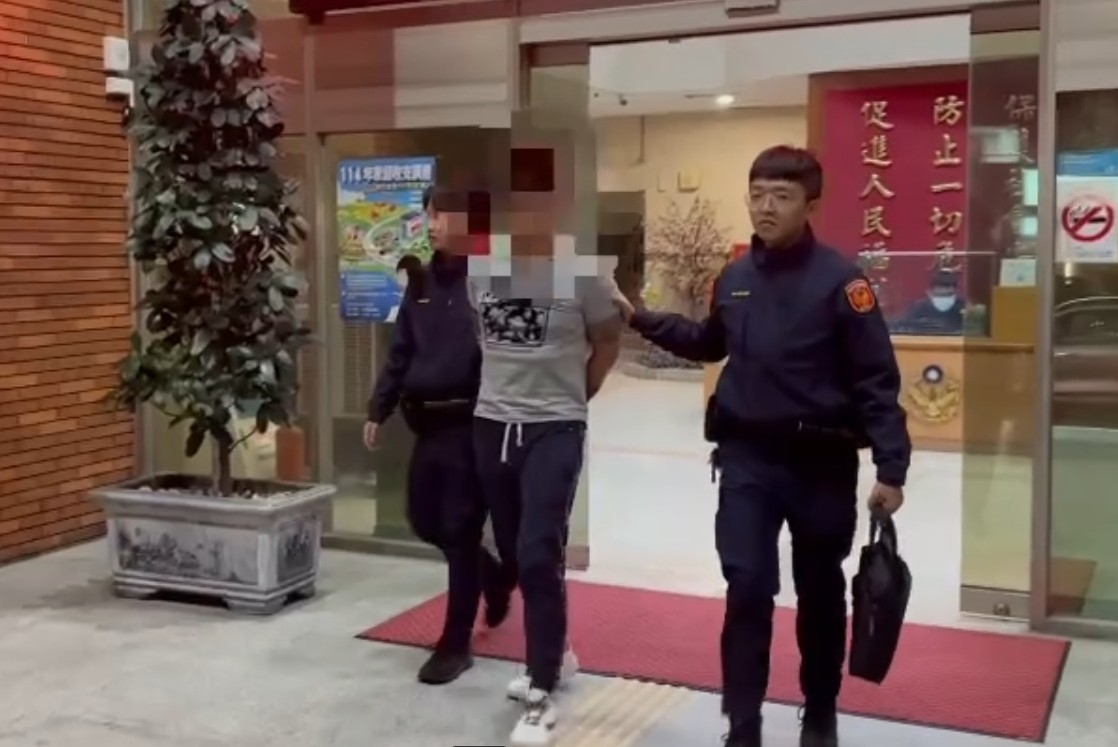 離譜要求 不滿前女友拒絕照顧媽媽莽男潑汽油洩憤 189 cnews204251206a04