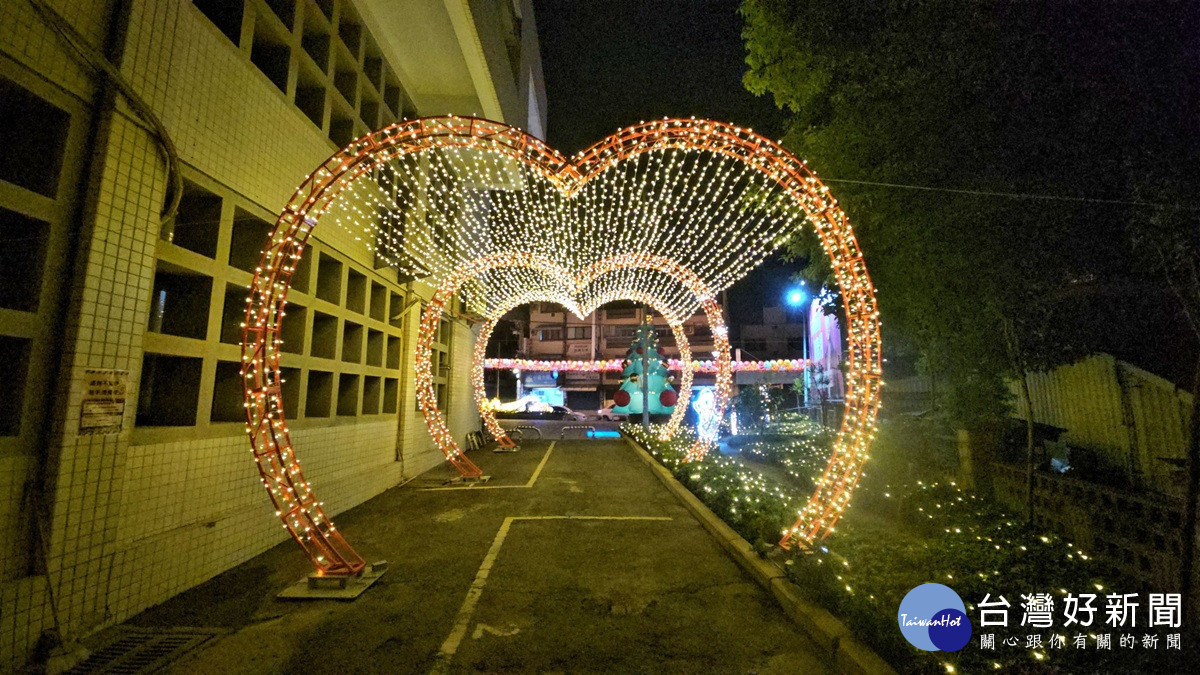 永靖鄉「點亮平安季」嗨翻週末夜   鄉長抽出機車、日本來回機票大獎