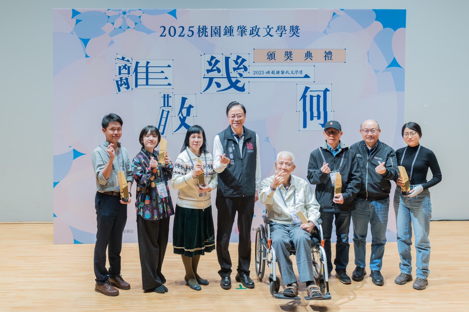 桃園鍾肇政文學獎吸引2109件作品參加 6大類別首獎名單揭曉 S 11714660 0