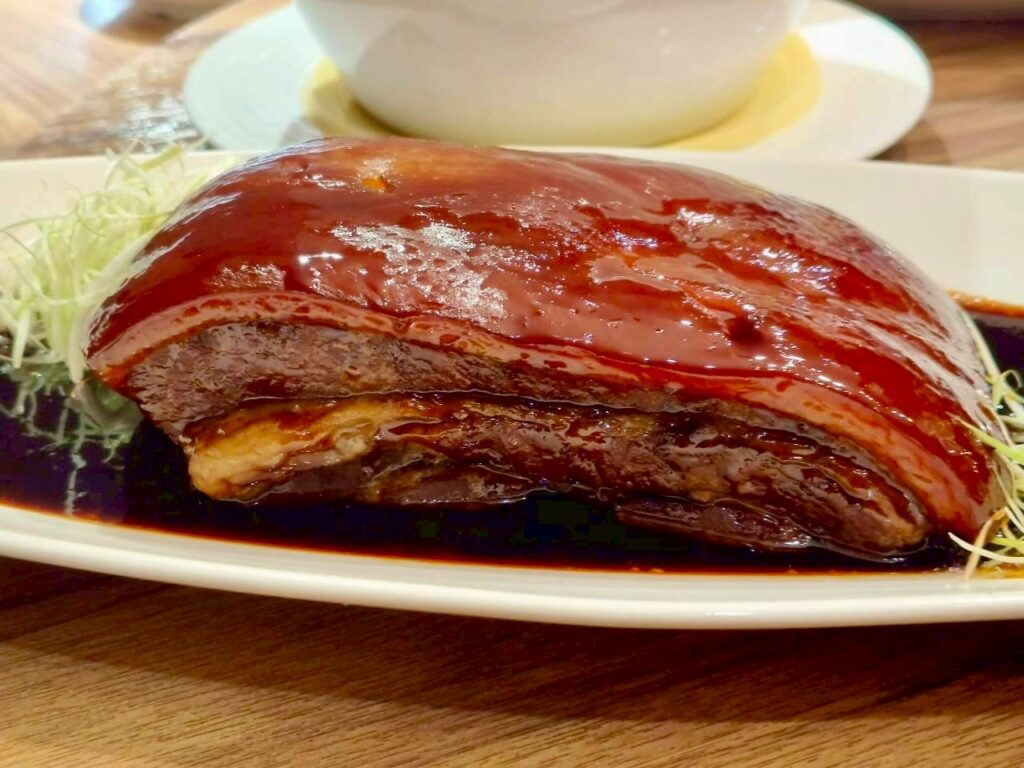 2025「麻油鮑豚飯」奪冠!初芯初蒔奢華年菜 馬年8888掀搶訂潮 38 1765086626247 1024x768 1 1