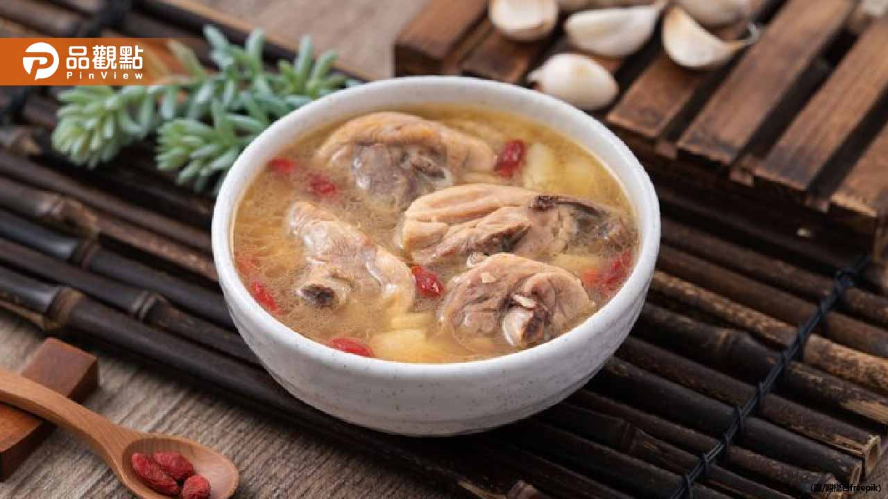 一票人「薑母鴨只吃湯+配料」不吃肉!曝:這樣才賺翻