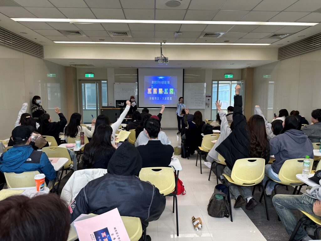 【評論】當影像成為孩子的語言,我們更需要教他們如何閱讀「內容分級」的重要性,不只是制度,而是愛的保護 37 20251208001 1024x768 1