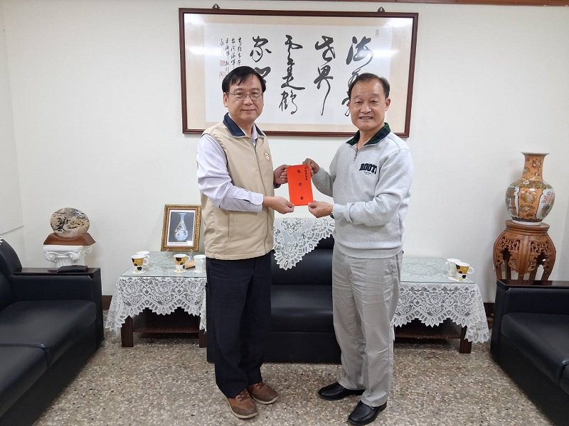 欣桃天然氣公司送暖南台灣 慷慨捐助高雄市榮民服務處善款