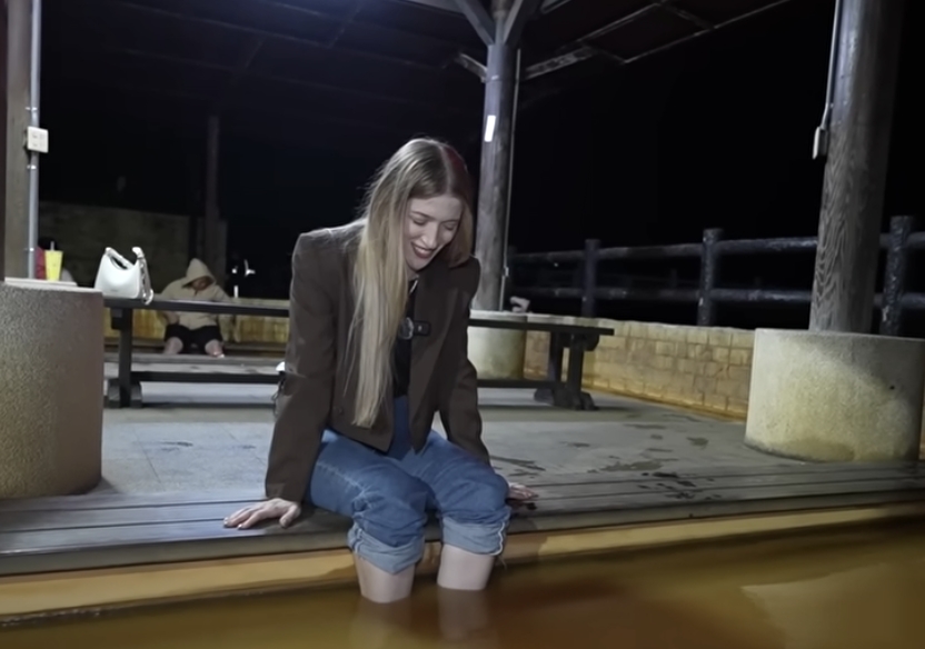 金山萬里冬季溫泉優惠開跑,網紅崔璀璨熱情體驗海底溫泉魅力帶動北海岸暖冬旅遊潮 38 1765332498294