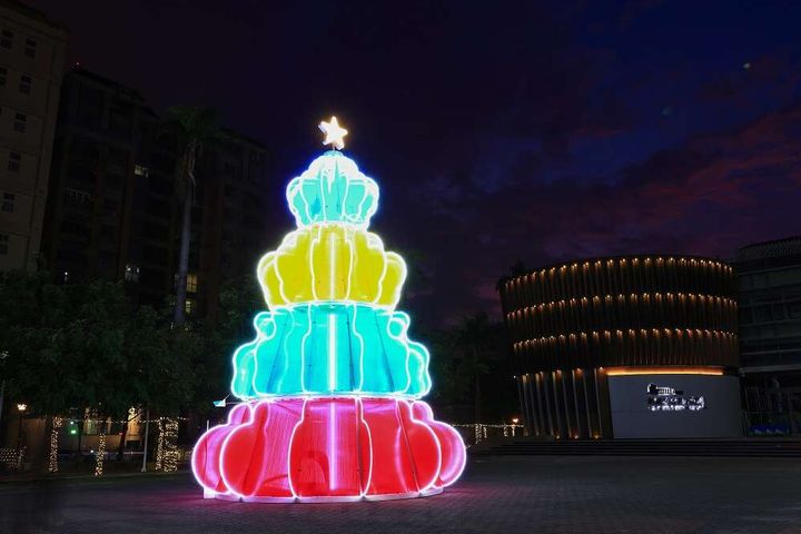 臺南聖誕燈節溫暖點亮 光與雲交織的冬日奇幻旅程正式展開