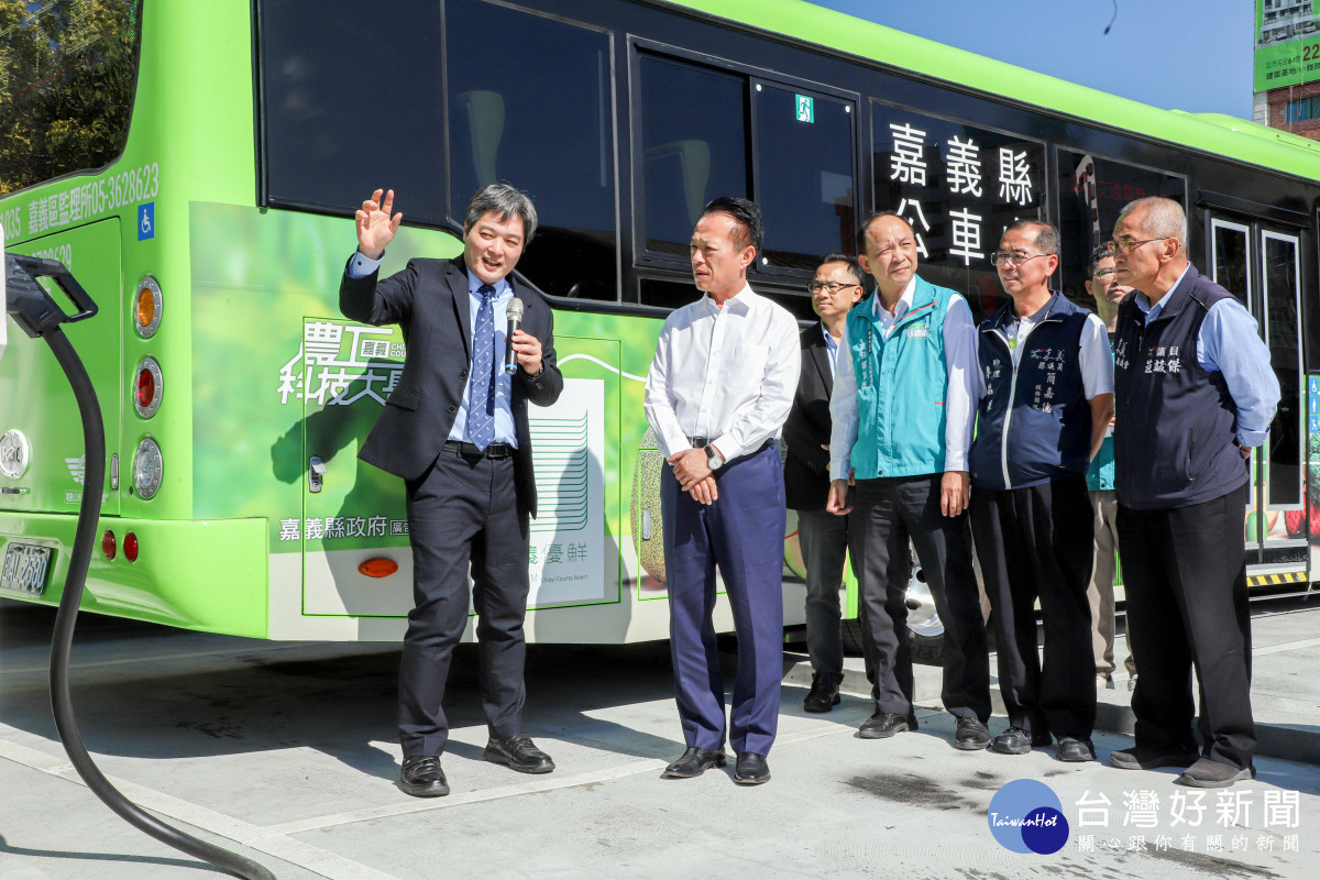 嘉義縣府斥資1億1,321萬4,133元採購10輛低碳電動大客車／嘉義縣府提供