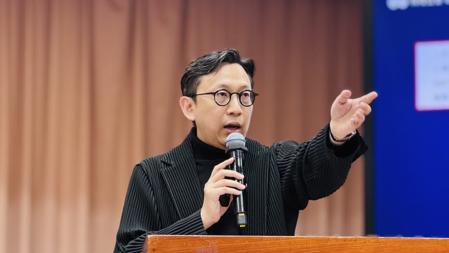 葛如鈞具體呼籲文化部應推動具全球視野的文化擴散策略,而非僅聚焦封鎖。(圖/葛如鈞國會辦公室)