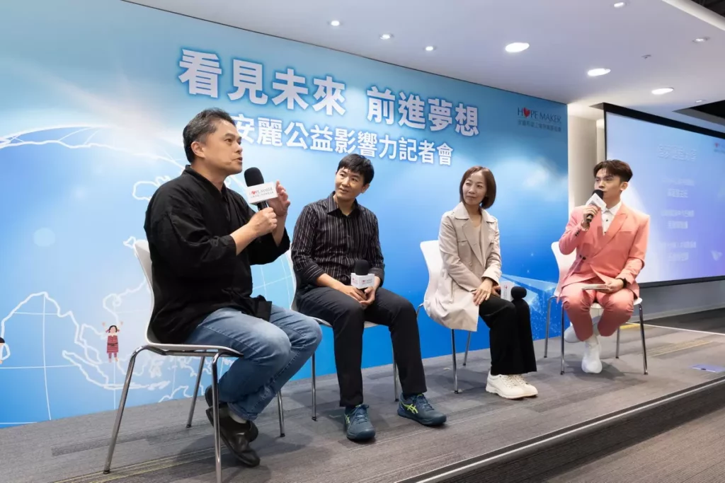記者會中邀請多位第一線教育工作者分享追夢路上的動人故事，包括(左起)臺灣木想傢人才培育協會創辦人王嘉納、花蓮海星高中張致瑋教練、新竹縣中正國中蘇宜慧主任