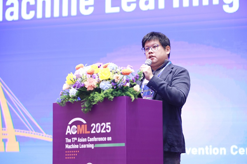 ▲ACML 2025大會主席林守德教授開幕致詞,強調ACML會議成為亞洲最重要的人工智慧技術分享平台之一。
