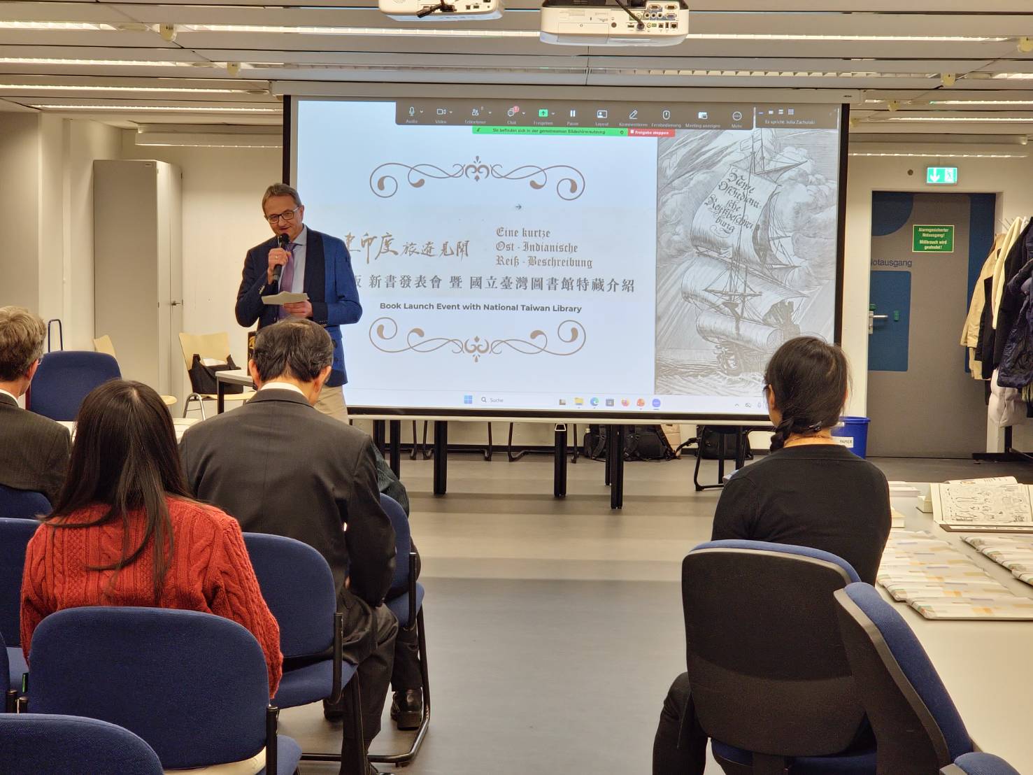 國臺圖攜手德國波鴻魯爾大學 從17世紀航海視野讓世界看見臺灣 43 %E6%B3%A2%E9%B4%BB%E9%AD%AF%E7%88%BE%E5%A4%A7%E5%AD%B8%E5%9C%96%E6%9B%B8%E9%A4%A8Herr Dr. Albrecht%E9%A4%A8%E9%95%B7%E8%87%B4%E8%A9%9E 1