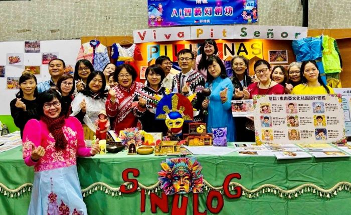 多元文化教學新樣貌 新北首創新住民語文教支老師Gemini AI認證 37 《圖說》南區共備社群展示菲律賓AI創意聖嬰節。〈教育局提供〉