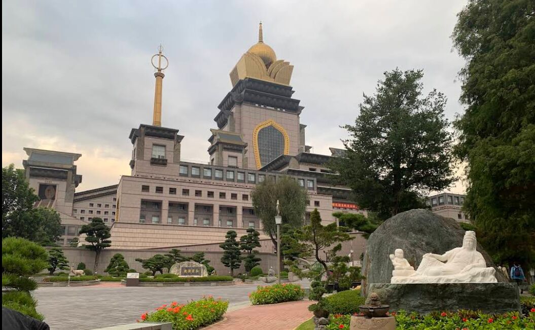 中台禪寺性醜聞 禪修班師兄下藥迷姦師弟「手淫+口交」錄影收藏 270 中台禪寺性醜聞 禪修班師兄下藥迷姦師弟「手淫+口交」錄影收藏 269