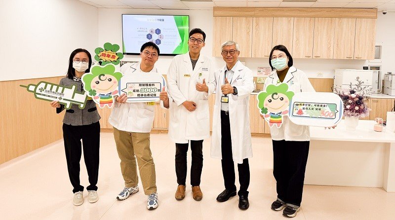 高雄秀傳放射腫瘤科一週年累積近5000次治療 精準放療守護癌症照護