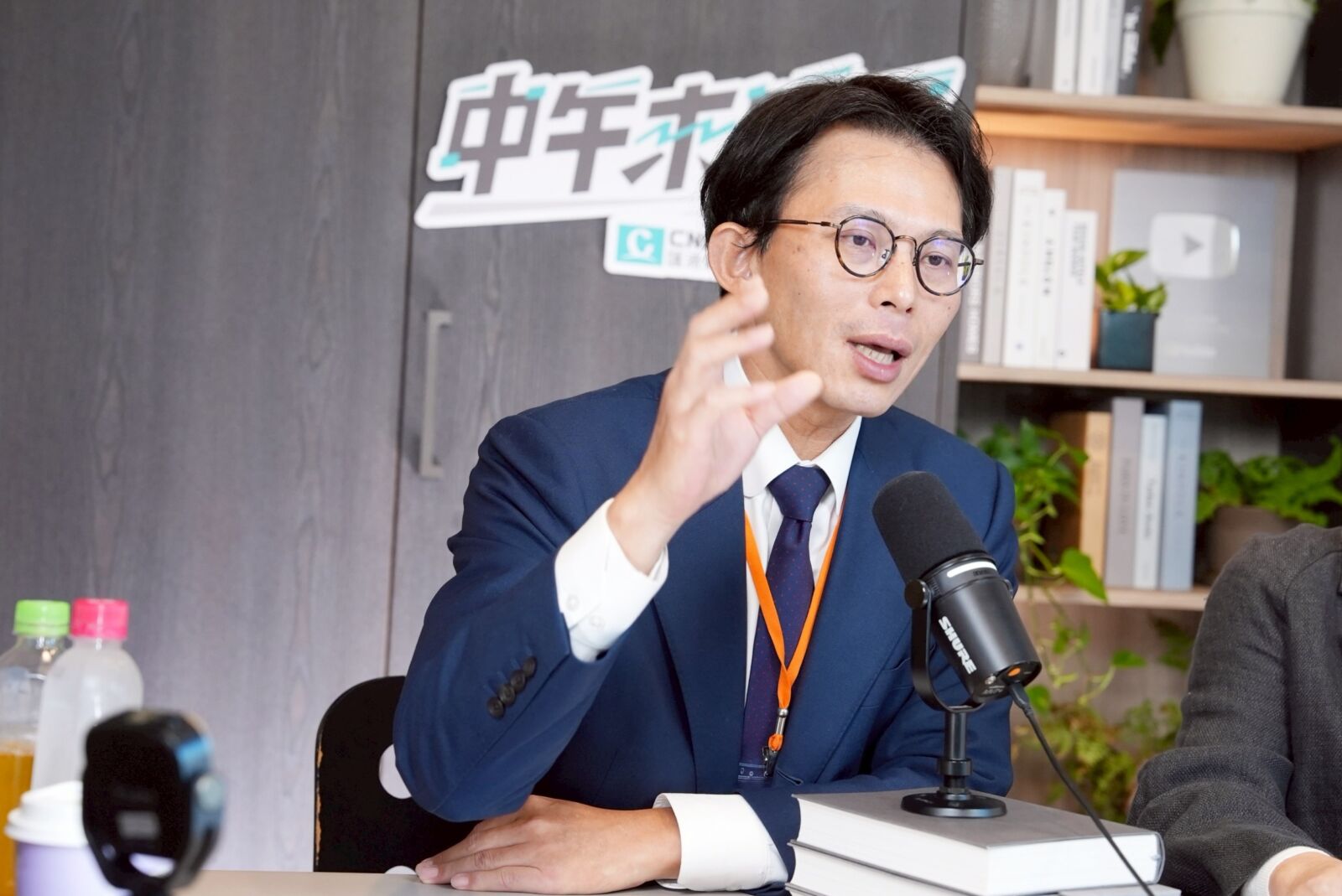 中午來開匯/黃國昌直言:賴清德正透過卓榮泰拒絕副署規避《憲法》 「將國家帶向專制獨裁」 232 中午來開匯/黃國昌直言:賴清德正透過卓榮泰拒絕副署規避《憲法》 「將國家帶向專制獨裁」 231