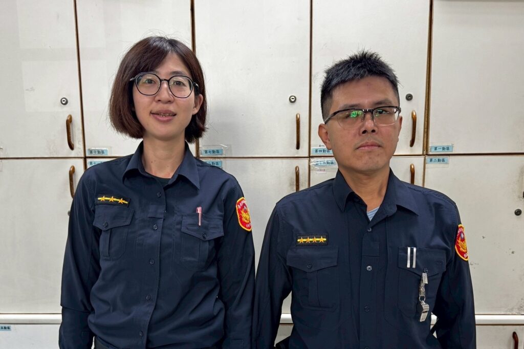 老翁迷途誤闖民宅車庫 文山警火速協助返家團圓 27 MEITU 20251216 080626730