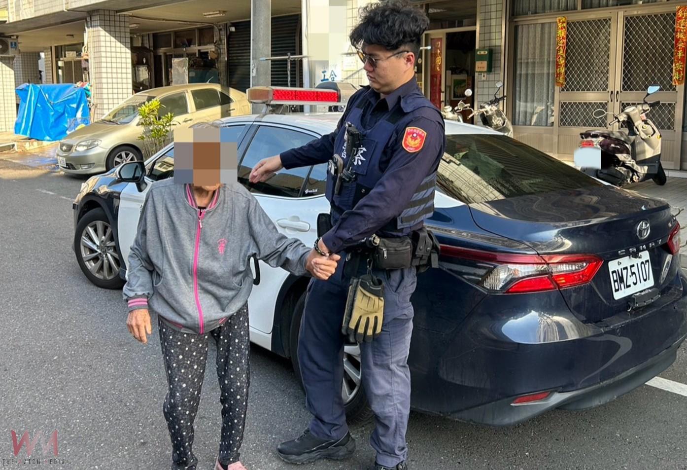 寒風中迷途老婦街頭徘徊 北港警即時協助返家 - https://www.watchmedia01.com
