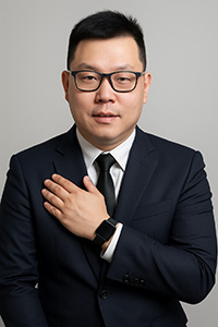 200x300黃冠凱形象照