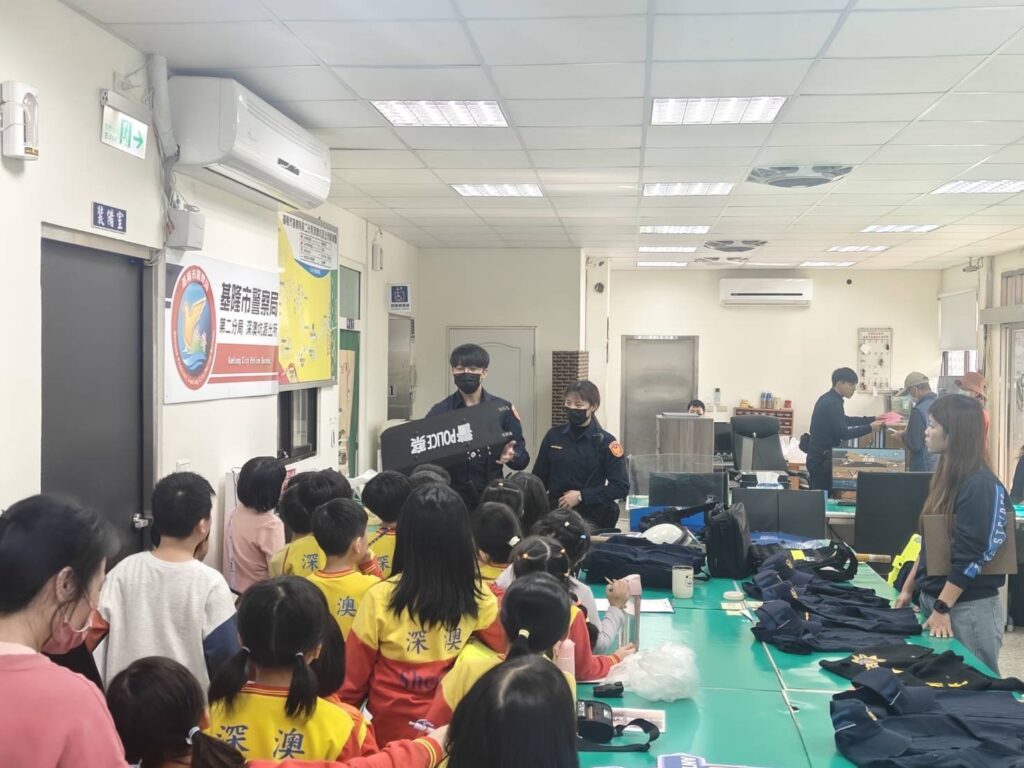 社區鄰里日 你好波麗士 36 1765943871408