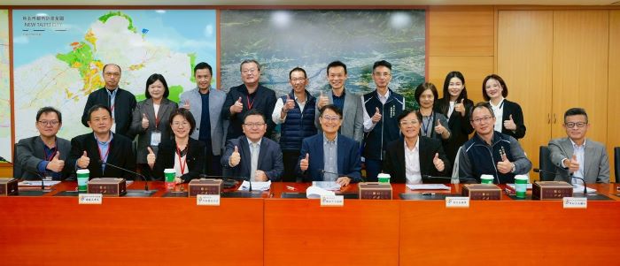 基隆市府取經都更經驗 新北交流相長雙贏 41 《圖說》雙方代表合影。〈城鄉局提供〉
