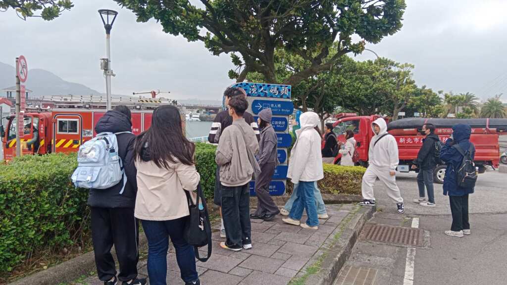 ▲大葉大學觀休系走訪淡水老街。(圖/大葉大學提供)