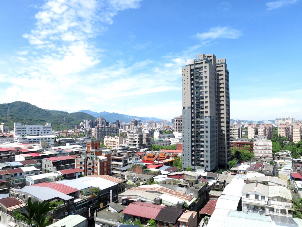 雙北公寓房價跌回2021年水準 永慶分享第七波信用管制滿一年房市現況 238 cnews124251217a05