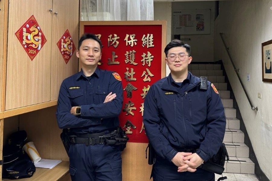 失智長者困ATM前 警民連心協助取回 33 MEITU 20251218 072554405