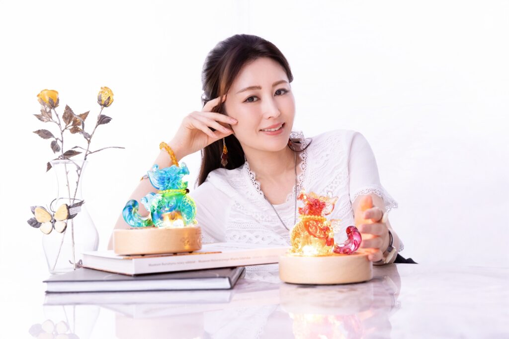 佐藤麻衣神級藏品被封高級隱藏收藏家 收藏品亮相「黃金、貔貅」 42 S 232079370 1024x683 1