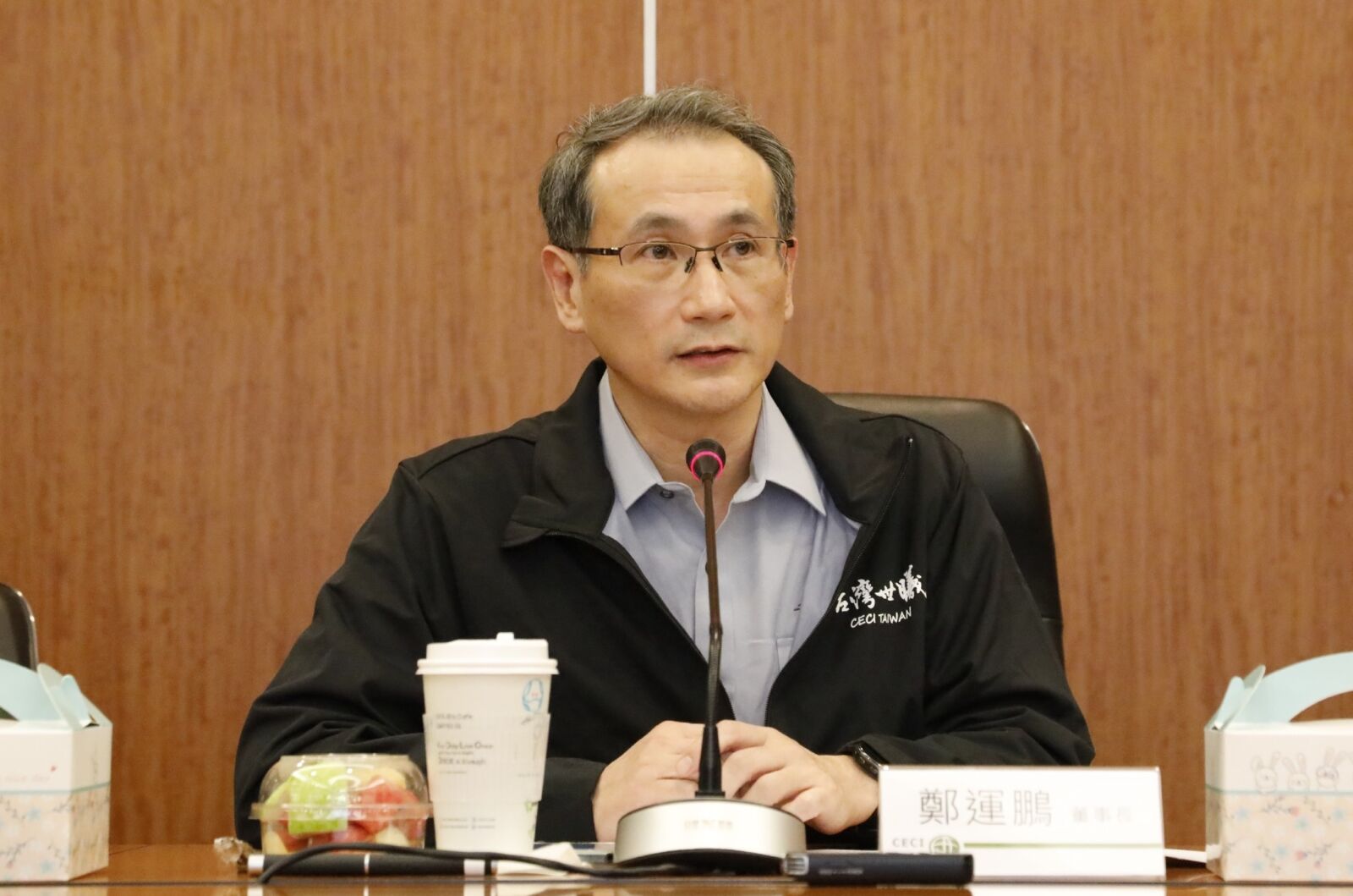 世曦內部風暴未歇? 鄭運鵬公開信自揭獎金黑洞:已追回數千萬 206 世曦內部風暴未歇? 鄭運鵬公開信自揭獎金黑洞:已追回數千萬 205