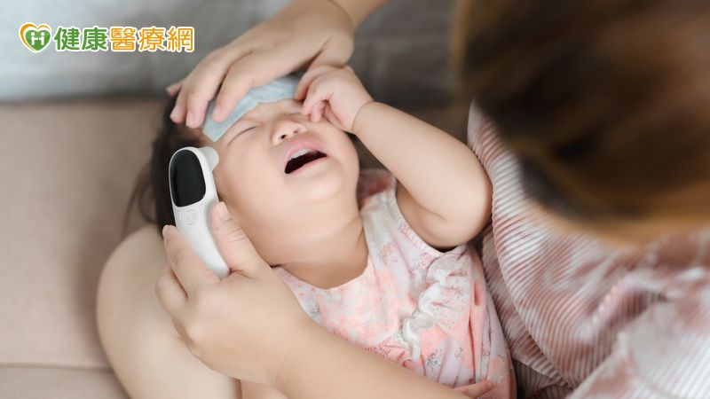 孩子流感退燒別掉以輕心!醫示警5大重症警訊 表情呆滯、拒食都在列