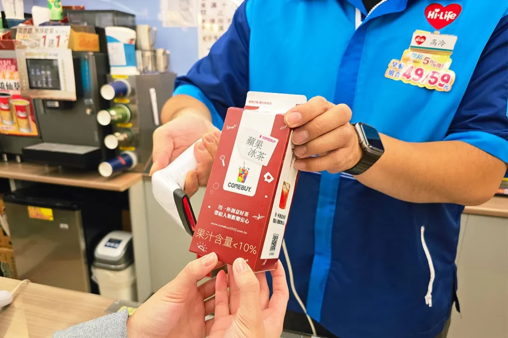 COMEBUY經典熱銷14年蘋果冰茶,首賣上架萊爾富