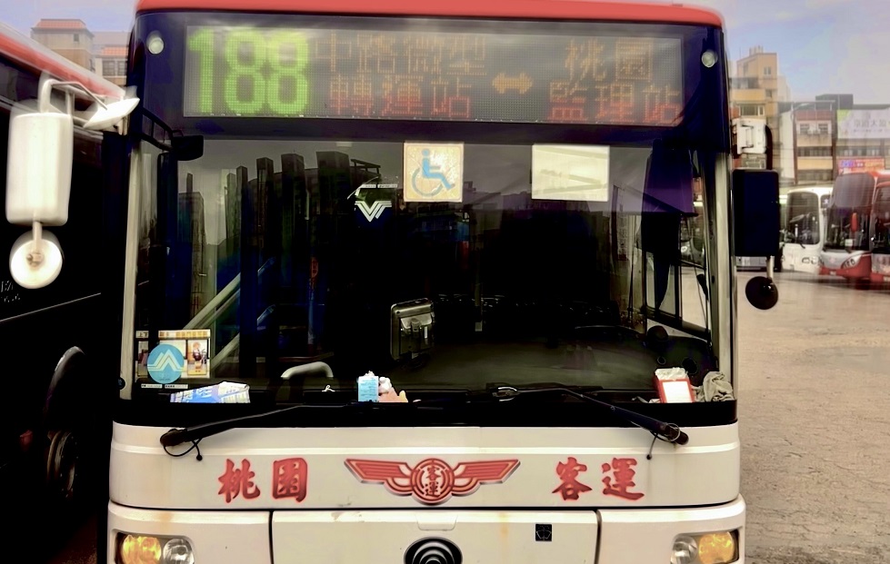桃園9條公車路線將改從中路微型轉運站發車 提升班次密度與服務穩定度 sf545