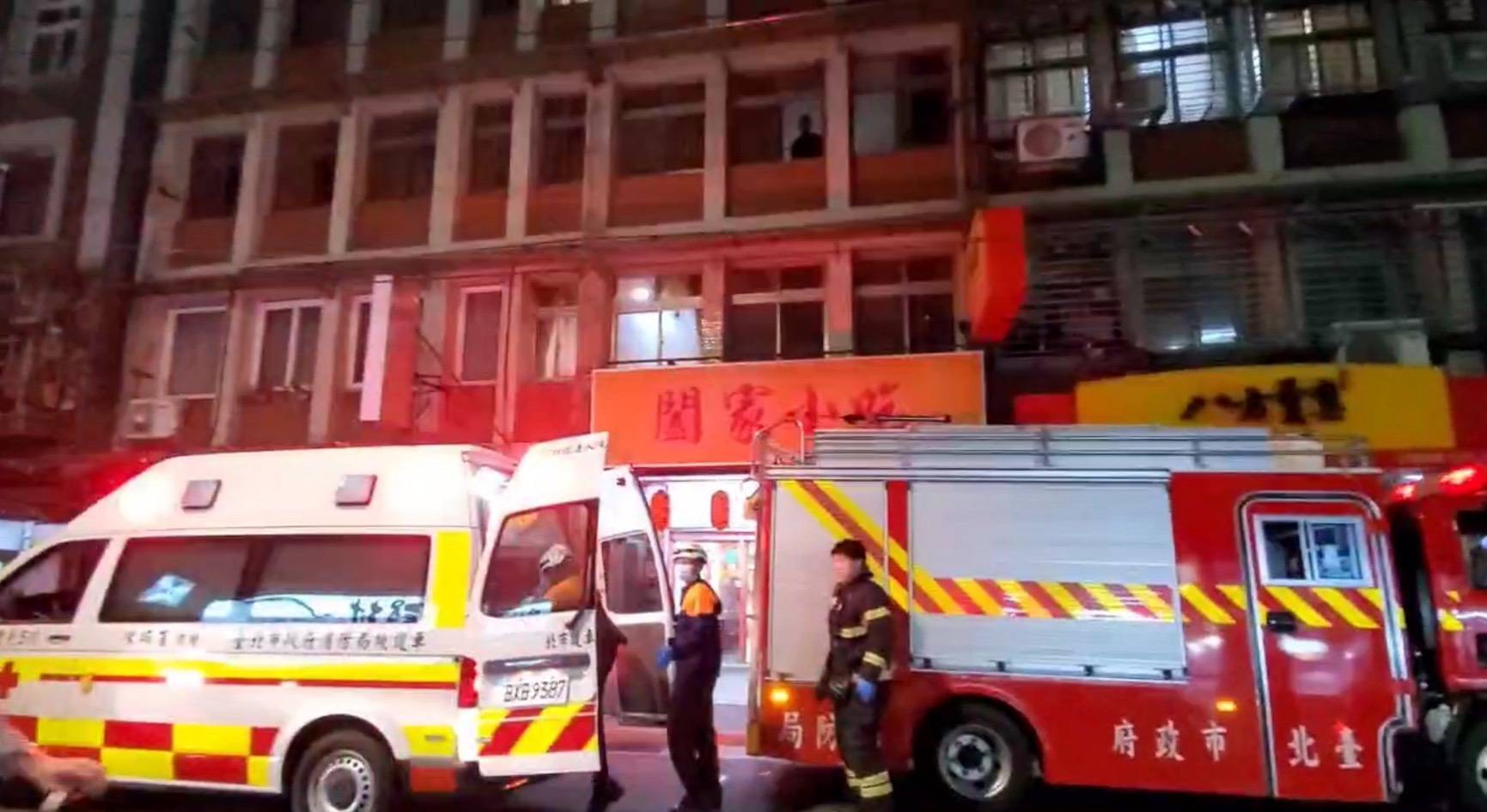 台北市士林區華齡街1間小吃店,今(20)日晚間17時許傳出氣爆事故。