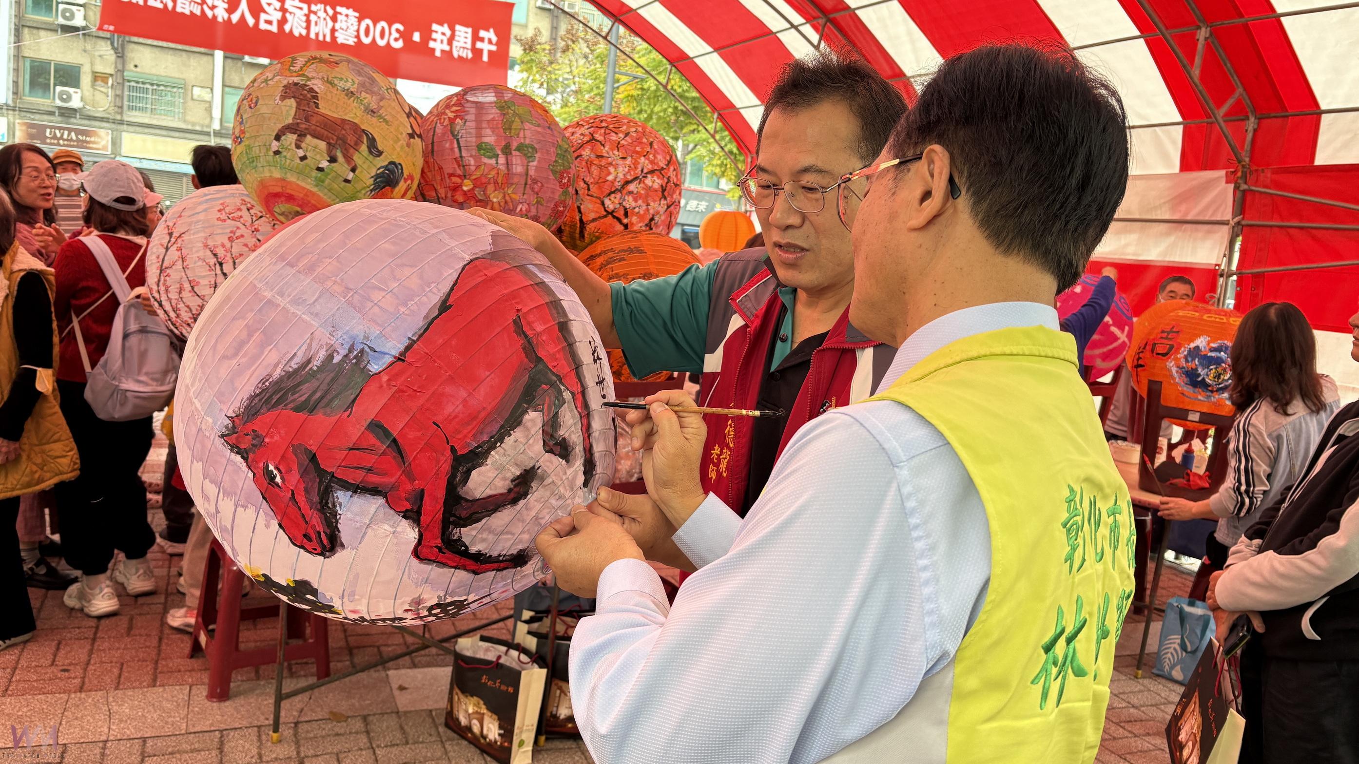 （有影片）／半線古城燈影裡　藝術家「彩繪彰邑百景」