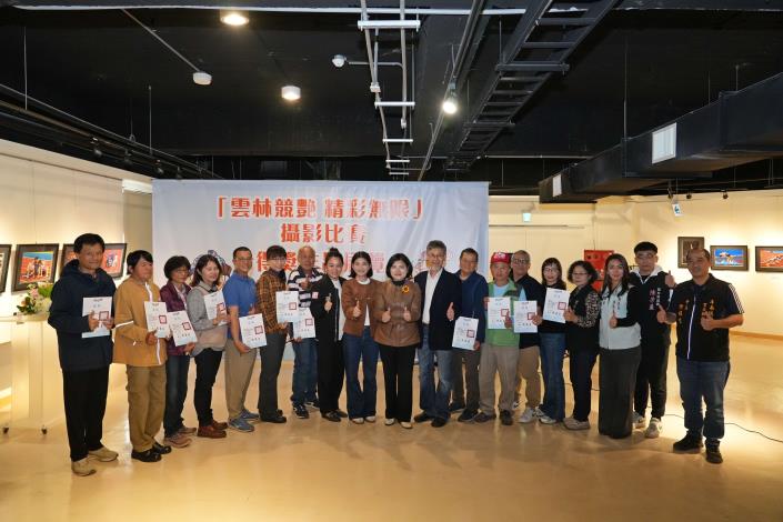 ▲2025「雲林競艷‧精彩無限」全國運動會攝影比賽優選作品即日起於文觀處展出。(記者劉春生攝）