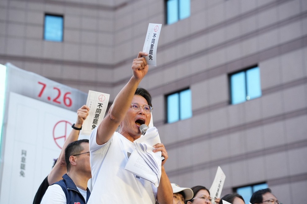 評黃國昌網紅政治角色　張景森提3機制分析「情緒強度取代政策深度」 209