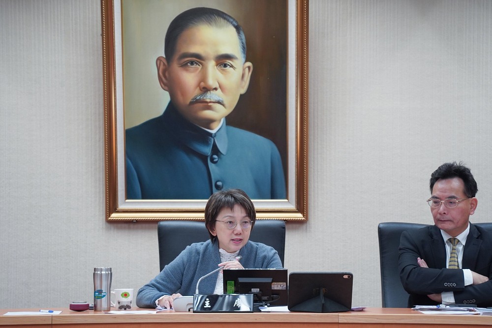 不當考題及調查爭議公聽會 范雲強調:《性平法》應與時俱進 220 不當考題及調查爭議公聽會 范雲強調:《性平法》應與時俱進 219