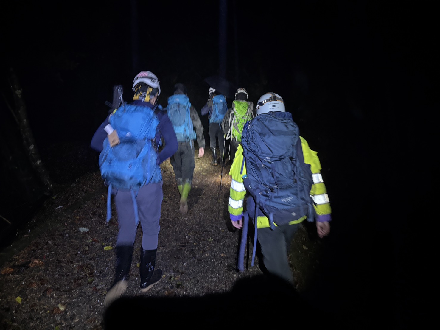 登山團拉拉山傳3人失聯 桃園消防靠「這招」接應成功 S 21569827