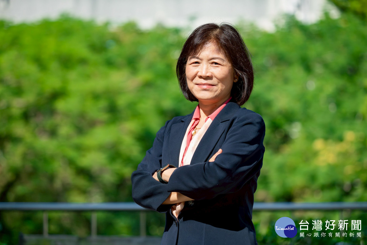清華大學生科系教授王雯靜長期專研癌細胞代謝與藥物設計,致力推動精準癌症治療相關研究。