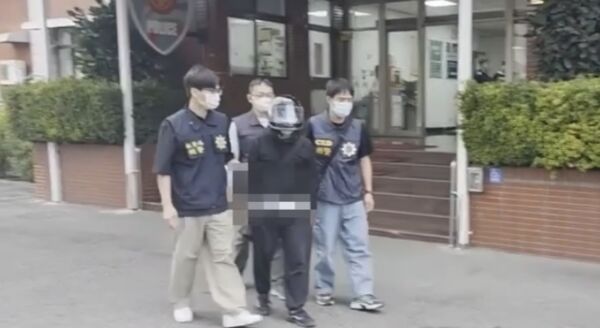 高雄「蹭蹭哥」自稱張文案主謀揚言炸機場 落網稱遭法院裁定羈押 226 高雄「蹭蹭哥」自稱張文案主謀揚言炸機場 落網稱遭法院裁定羈押 225