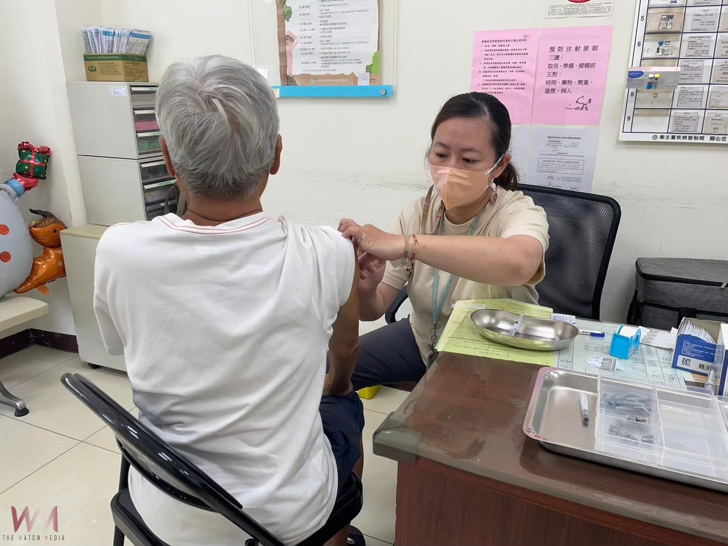 流感疫情持續升溫、連假人潮增加　中市衛生局籲符合資格者儘速接種疫苗 - https://www.watchmedia01.com