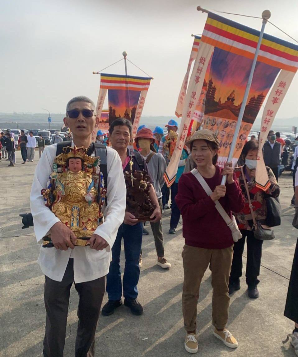 ▲旗山妙善聖堂參與世界神明聯誼會,在地善行溫暖人心。