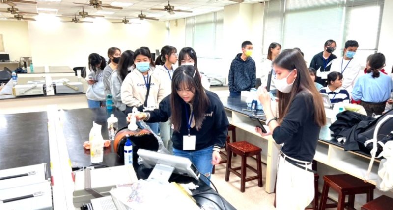 義守大學「義起探索 Future Camp」開箱未來學習樣貌  以大學預修課為核心，陪高中生在升學前先找到方向
