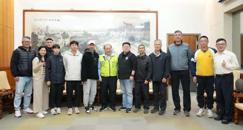 陳光復接見全運會田徑績優選手　肯定拚戰精神為澎湖爭光