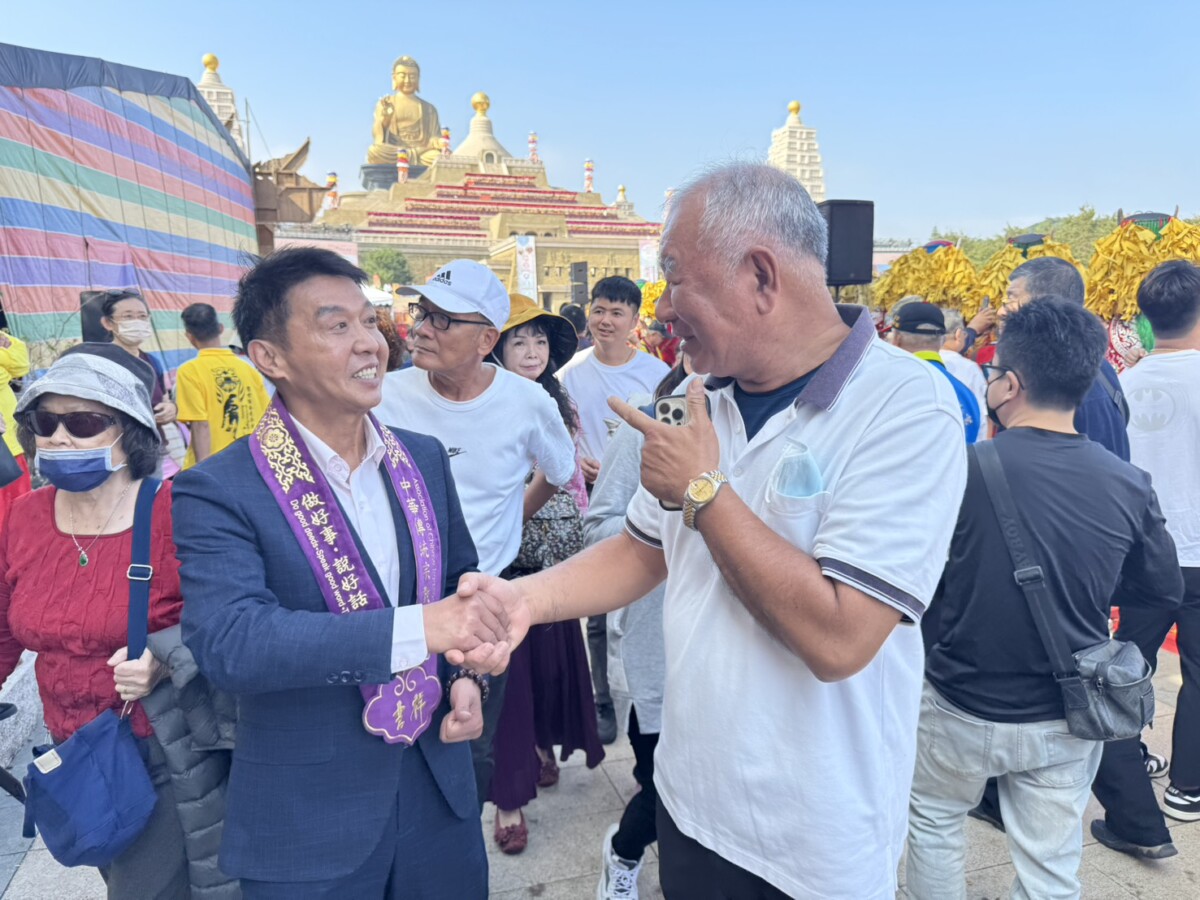 歲末走入旗津聽民意　許智傑辦市民見面會共話高雄未來